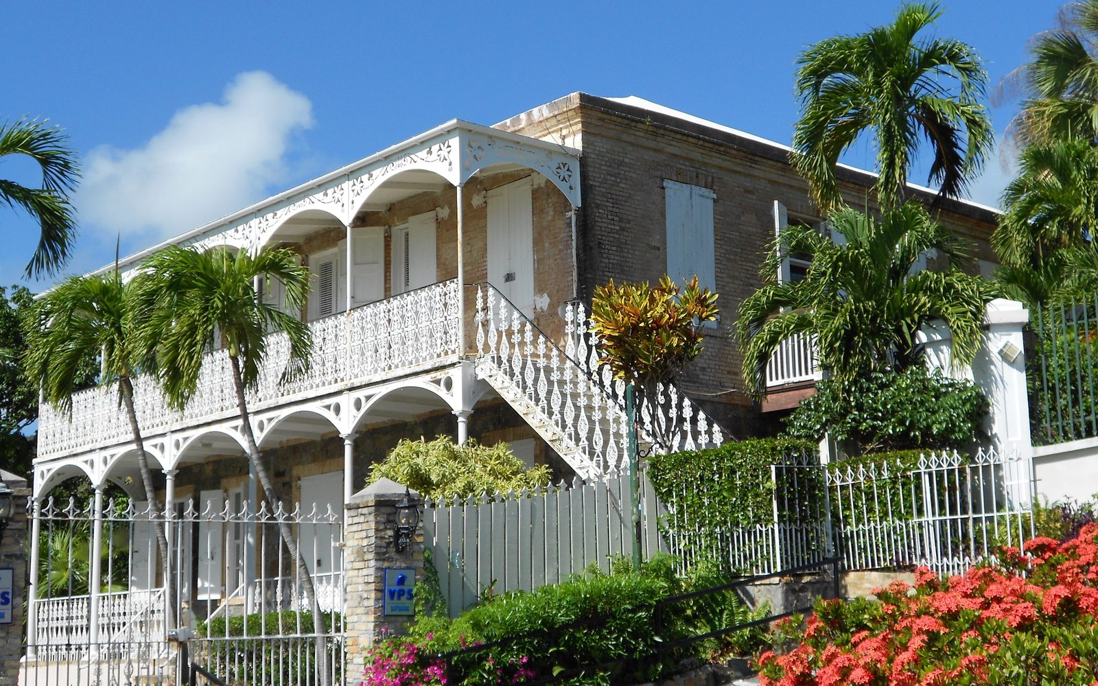 Coral Reef Club