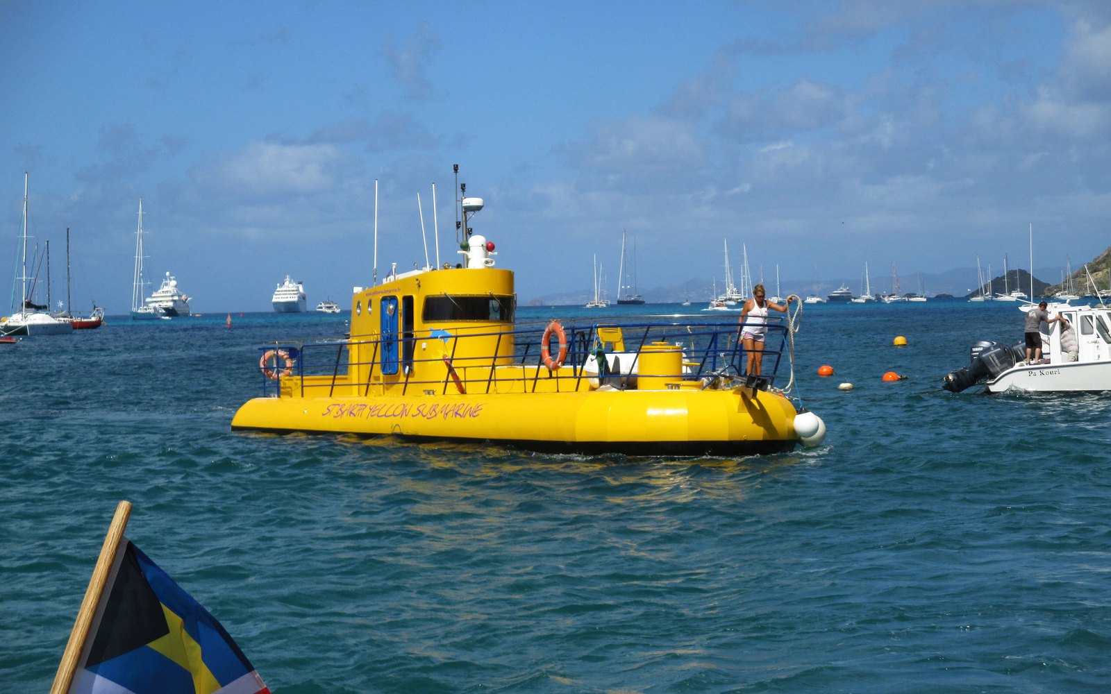 Yellow Submarine St Barth