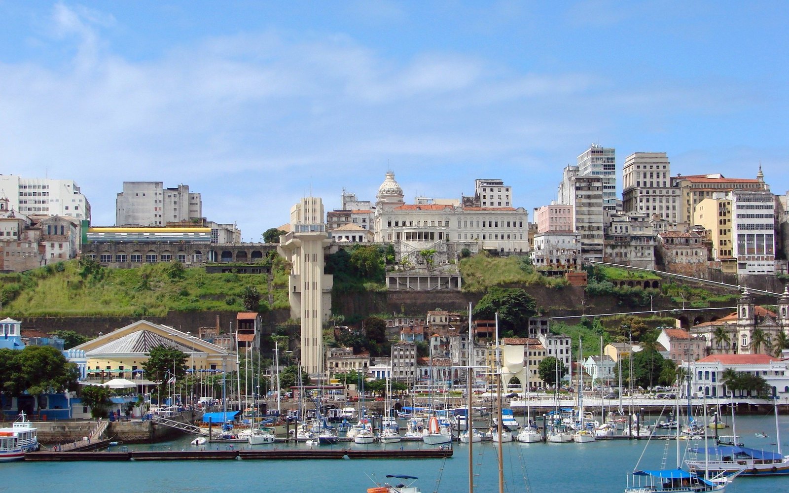Sea-facing Apartment, Salvador