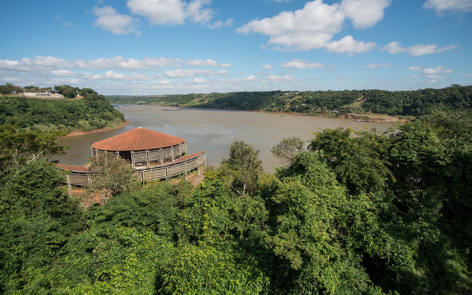 Casa Falls, Foz do Iguaçu