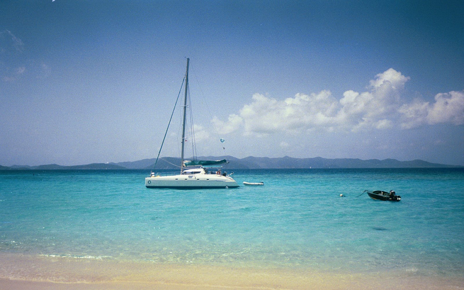 Little Reefer Watersports – Catamaran Private Charter