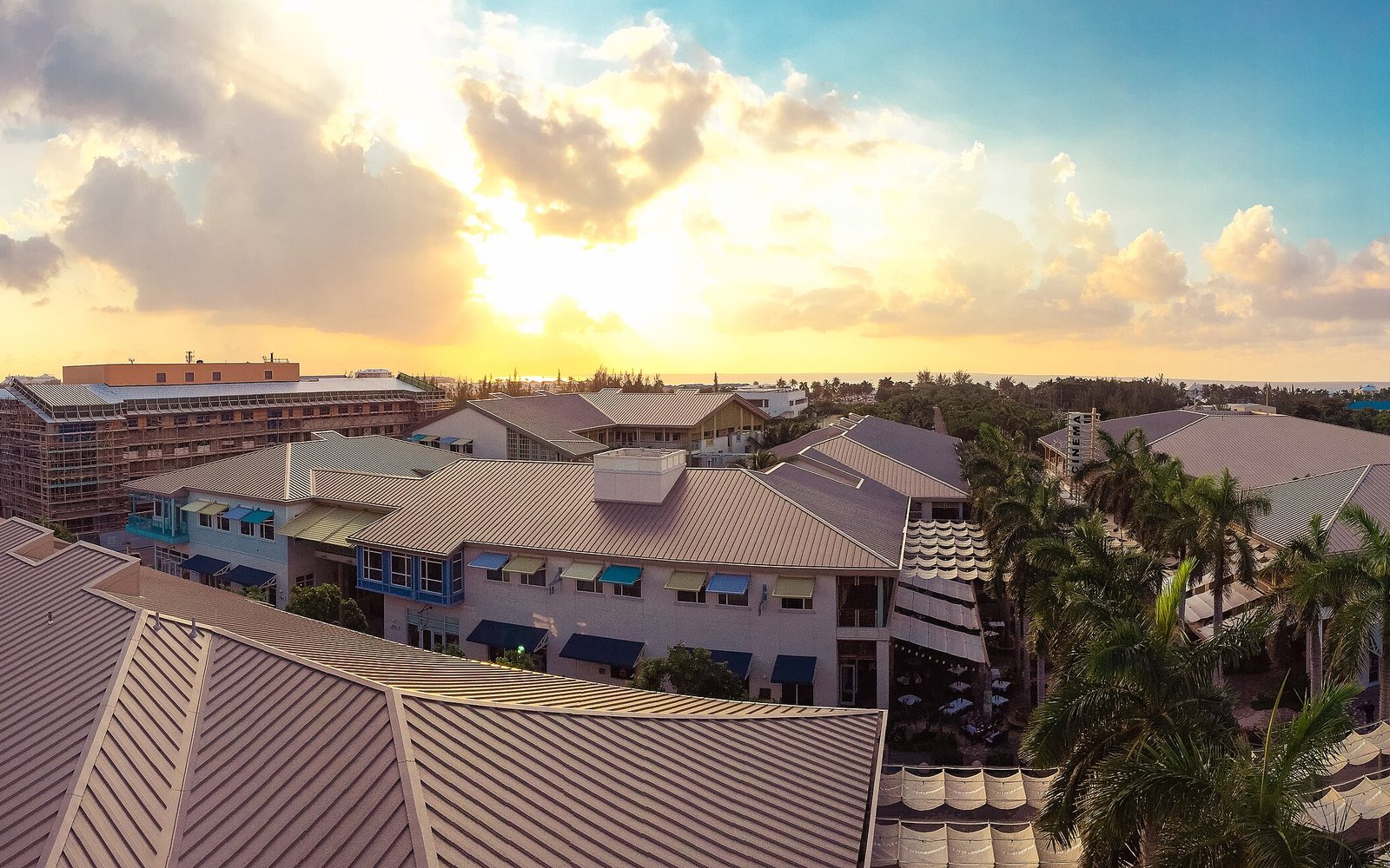 Cobalt Coast Resort & Suites