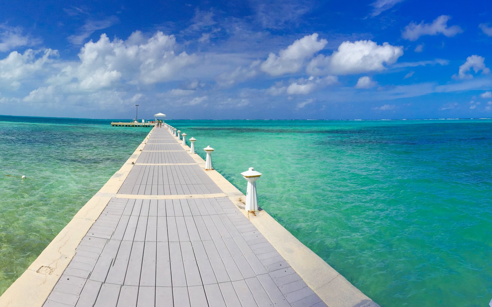 Rum Sands (Cayman Villas)