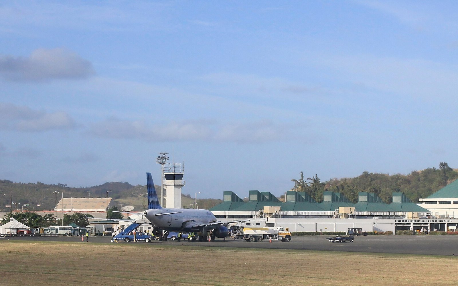 FRAM Tours – Private Airport Transfers